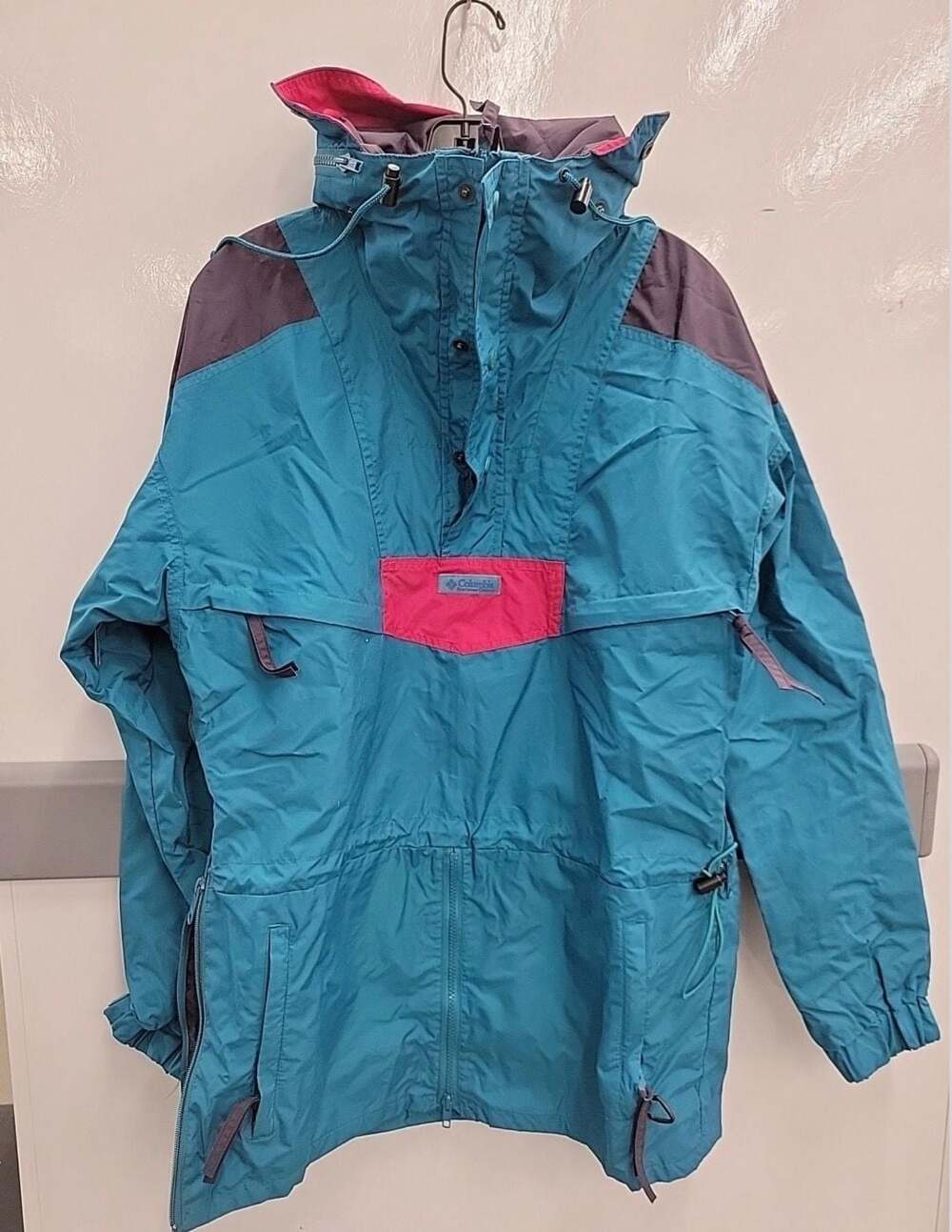 Vintage Columbia Men Radial Sleeve Pullover Windbreaker Jacket Blue Pink Small